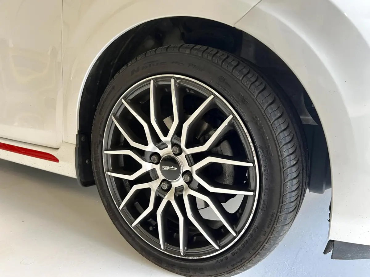 1.2 CVVT GT-Line Automaat BLIS Carplay Lane Assist