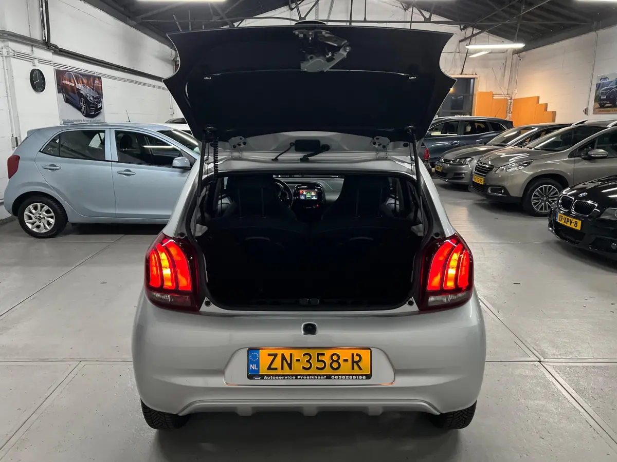 1.0 e-VTi Blue Lease Executive CAMERA / CARPLAY