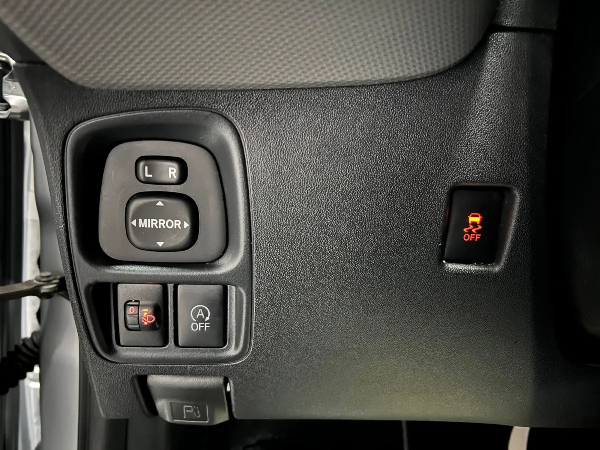 1.0 e-VTi Blue Lease Executive CAMERA / CARPLAY