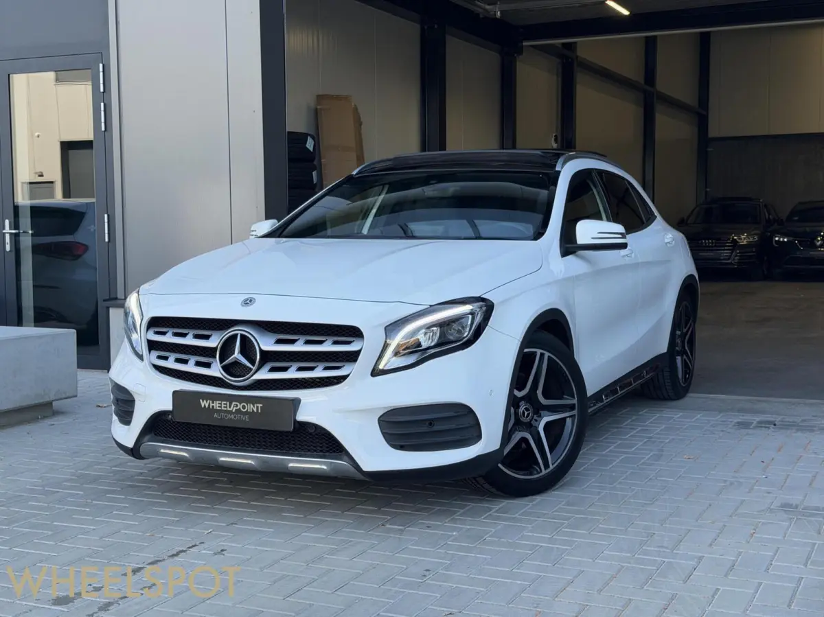 250 4Matic AMG|Pano|Keyless|19 Inch|Camera