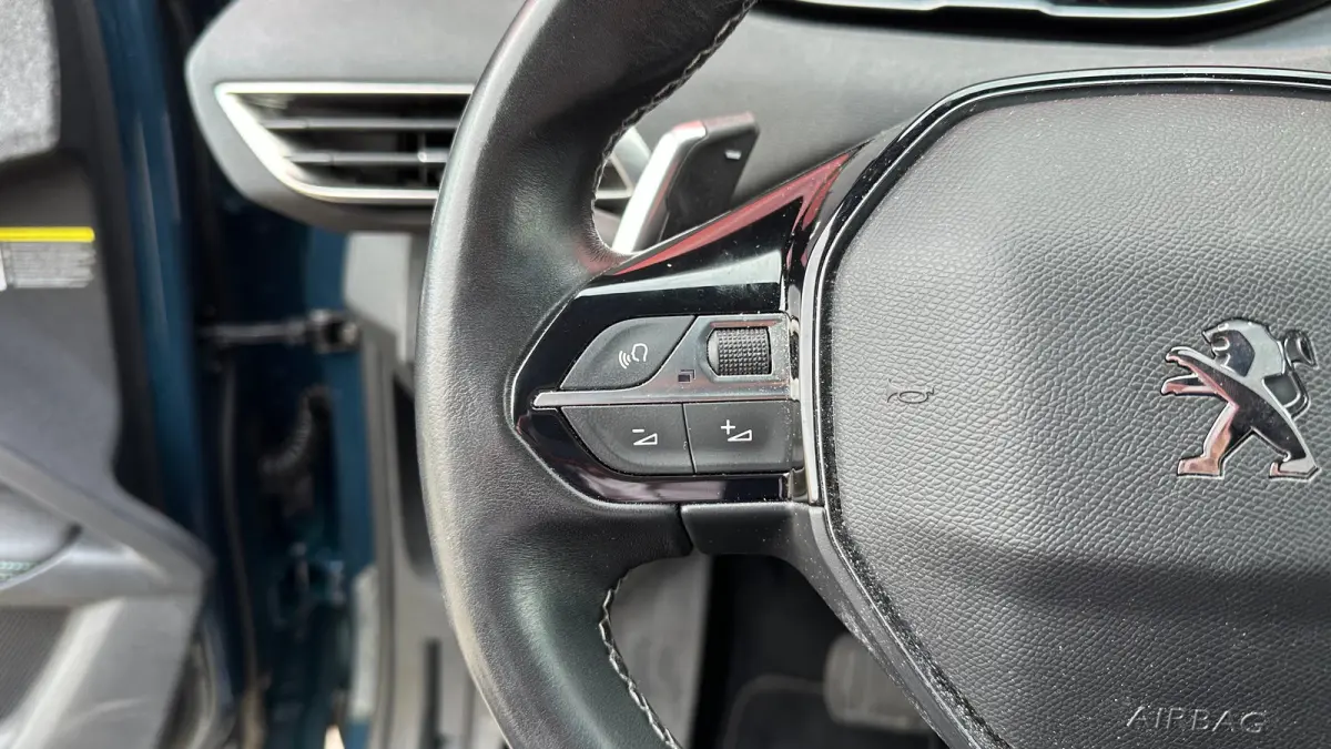 1.6 HYbrid 225 Allure Pack Business | Apple Carplay / Android Auto | Plug-in | Achteruitrij Camera | Climate Control | Navigatie | Stoelverwarming Voor | Cruise Control | | Achteruitrijcamer