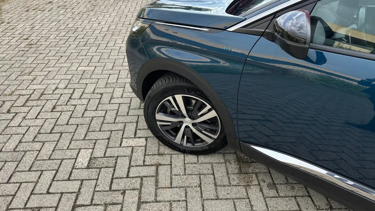 1.6 HYbrid 225 Allure Pack Business | Apple Carplay / Android Auto | Plug-in | Achteruitrij Camera | Climate Control | Navigatie | Stoelverwarming Voor | Cruise Control | | Achteruitrijcamer