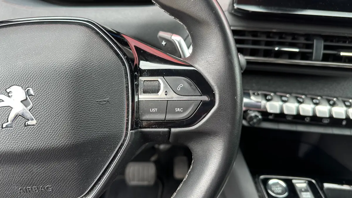 1.6 HYbrid 225 Allure Pack Business | Apple Carplay / Android Auto | Plug-in | Achteruitrij Camera | Climate Control | Navigatie | Stoelverwarming Voor | Cruise Control | | Achteruitrijcamer