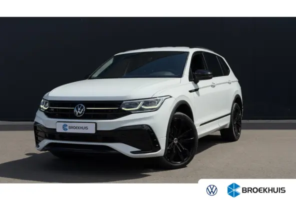 1.5TSI DSG R-Line 7st | Camera | Apple Carplay | Blackline | | Camera | Navigatie | Apple Carplay |