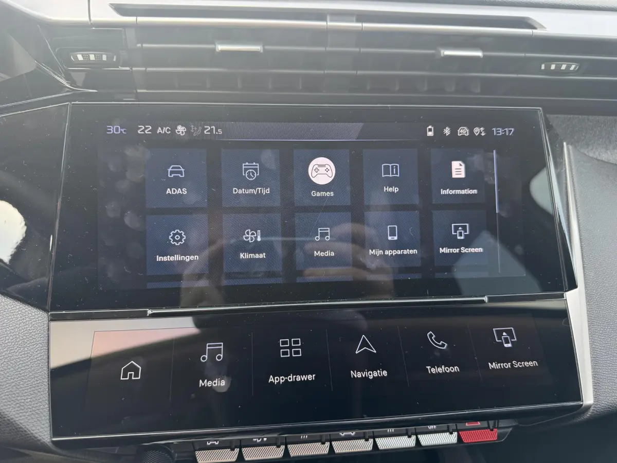 1.2 Allure Hybrid 145 | 360 camera | Adaptieve Cruise Control | Stoelverwarming | Apple Carplay/Android Auto