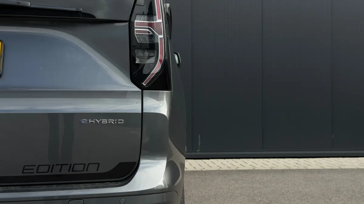 Kombi 150PK 1.5 e-Hybrid Limited Edition | Trekhaak | Led | Seizoenen Banden | Ergo Comfort stoelen | Adaptive Cruise