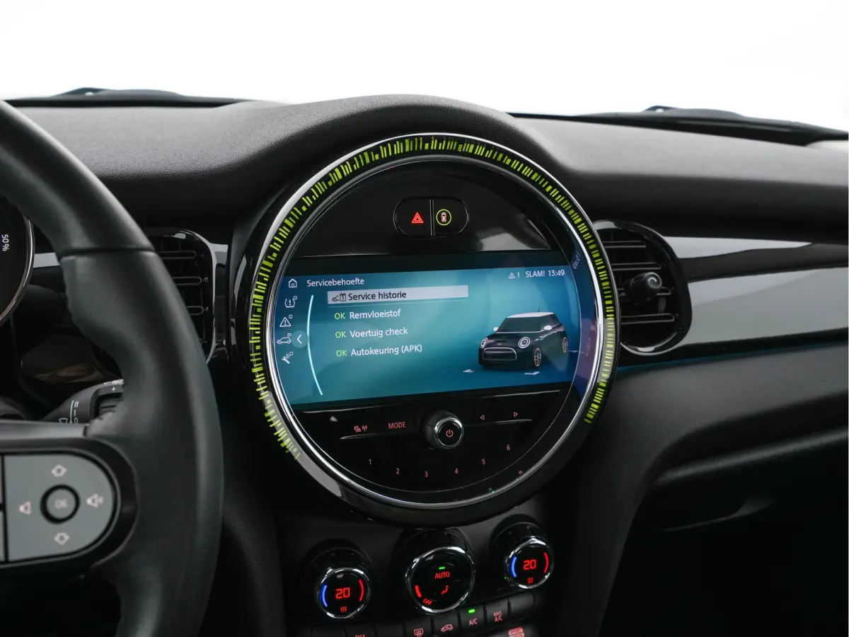 MINI Yours 33 kWh [3-Fase-11kW] {SoH-96%} (INCL-BTW) Aut. *HEATPUMP | LEATHER-ALCANTARA | FULL-LED | NAVI-FULLMAP | SPORTSEATS | AMBIENTLIGHT | DIGI-COCKPIT | DAB+ | ECC | PDC | CRUISE | 16'