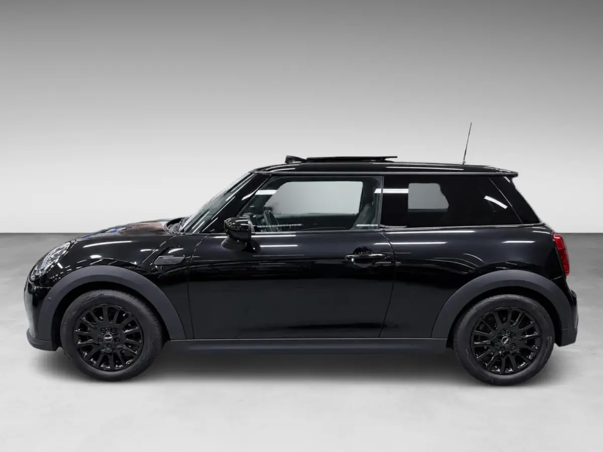 1.5 Cooper BLACK-EDITION PANO/H-UP/NAVI/CAM/DAB/CARPLAY/H-KARDON///