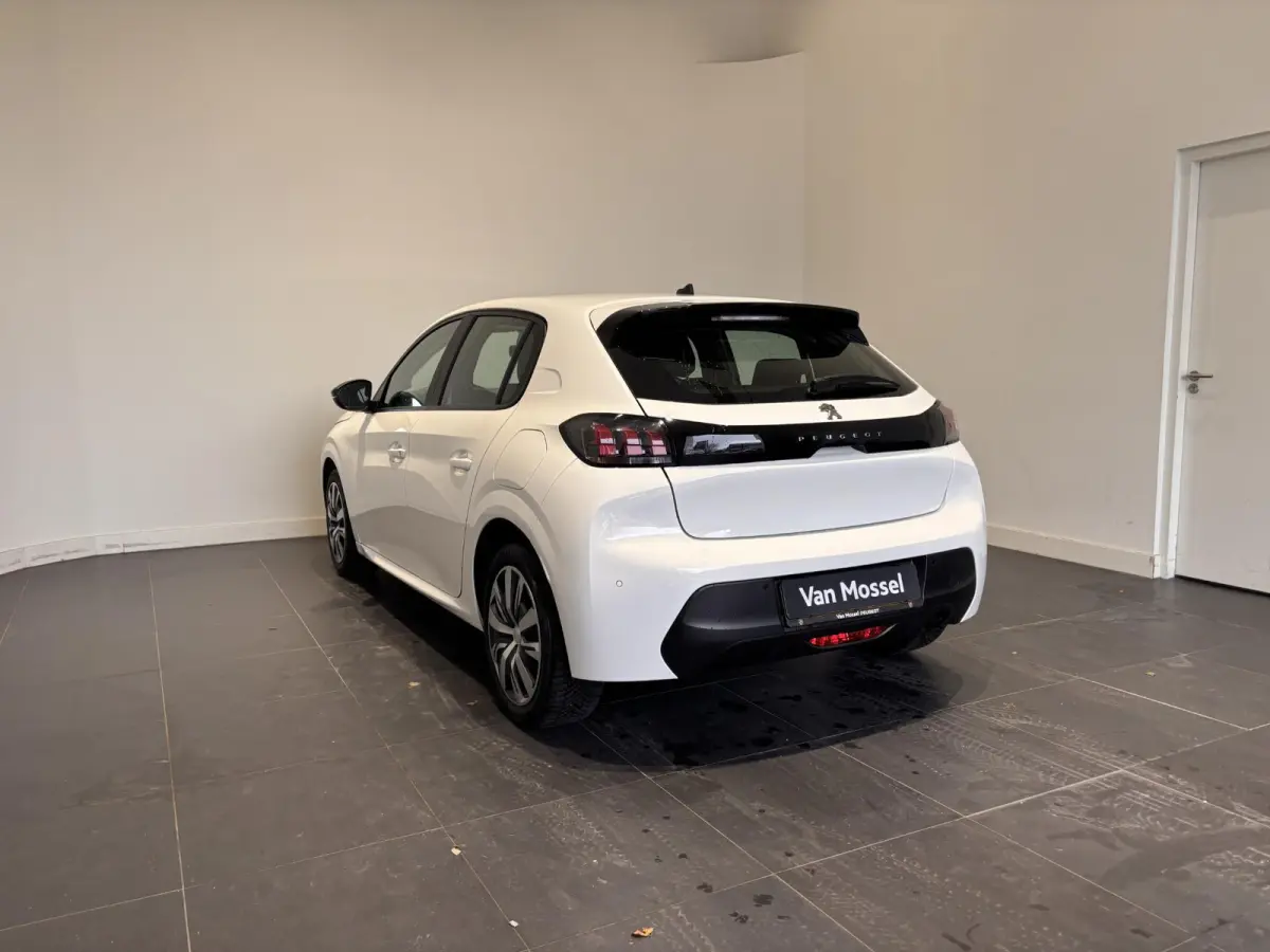 1.2 Active | APPLE CARPLAY & ANDROID AUTO | DAB | AIRCO | LED | 58 DKM |