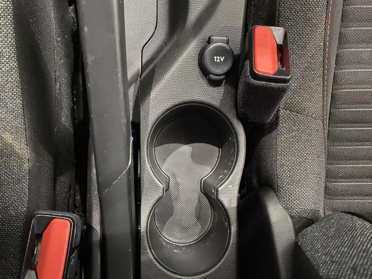 1.2 Active | APPLE CARPLAY & ANDROID AUTO | DAB | AIRCO | LED | 58 DKM |
