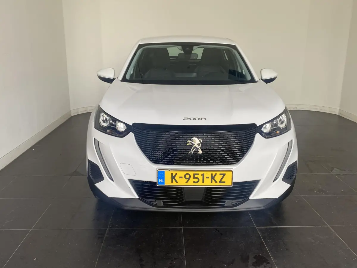 1.2 Active | 101 PK |APPLE CARPLAY & ANDROID AUTO | PDC | LMV |DAB | LED | 59 DKM |