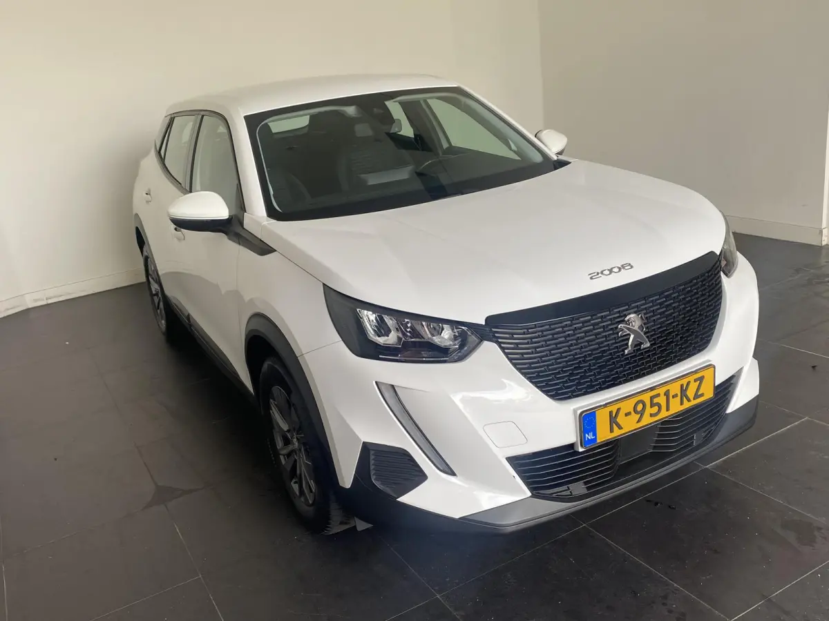 1.2 Active | 101 PK |APPLE CARPLAY & ANDROID AUTO | PDC | LMV |DAB | LED | 59 DKM |