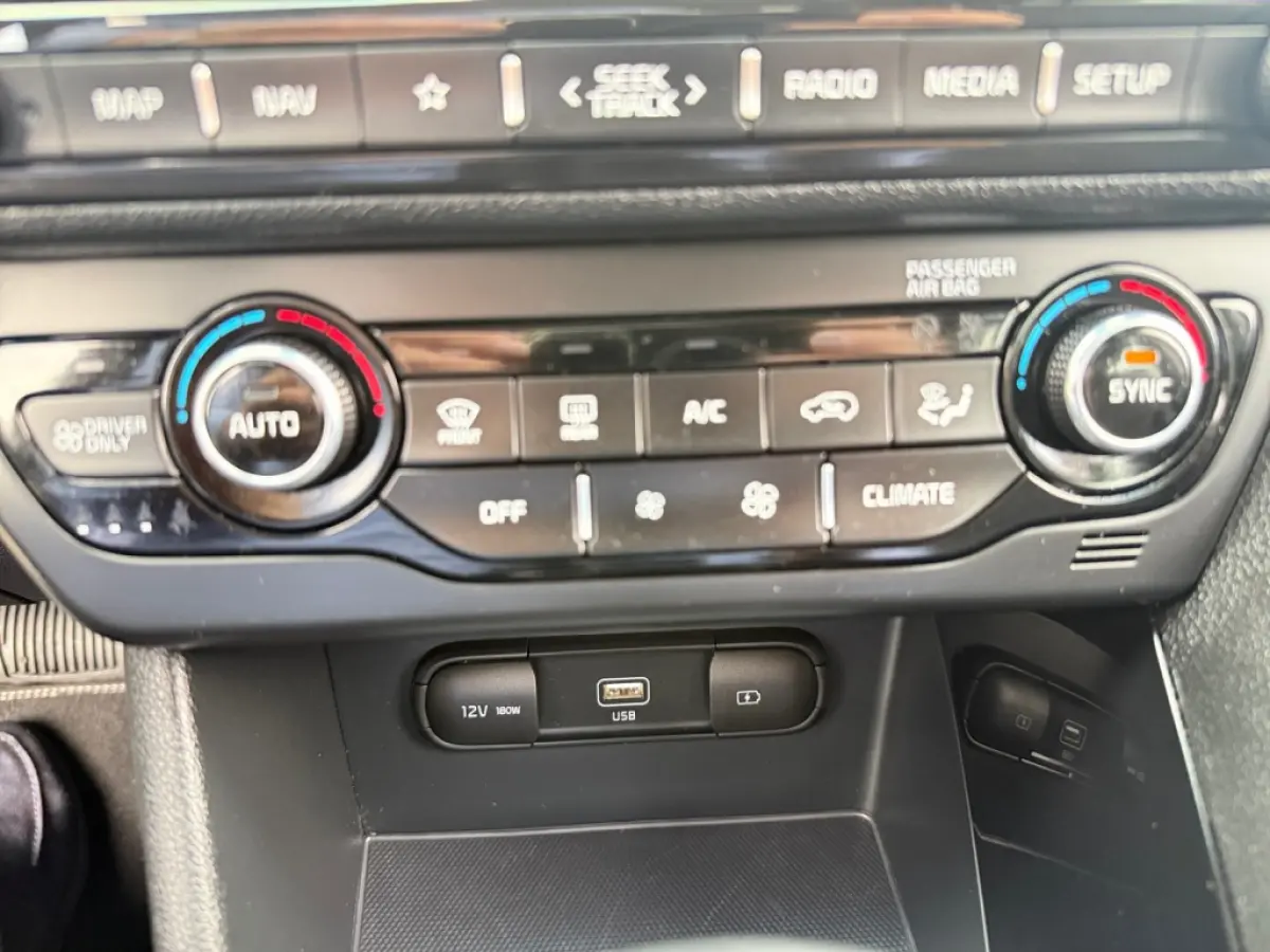 1.6 GDi Hybride DynamicLine | NL-auto | 1e eigenaar