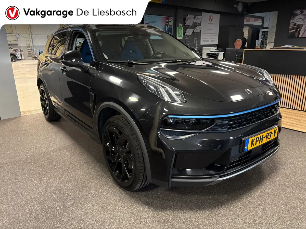 1.5 / pano / navi / camera / Infinity / memory / elec klep / Apple Android carplay