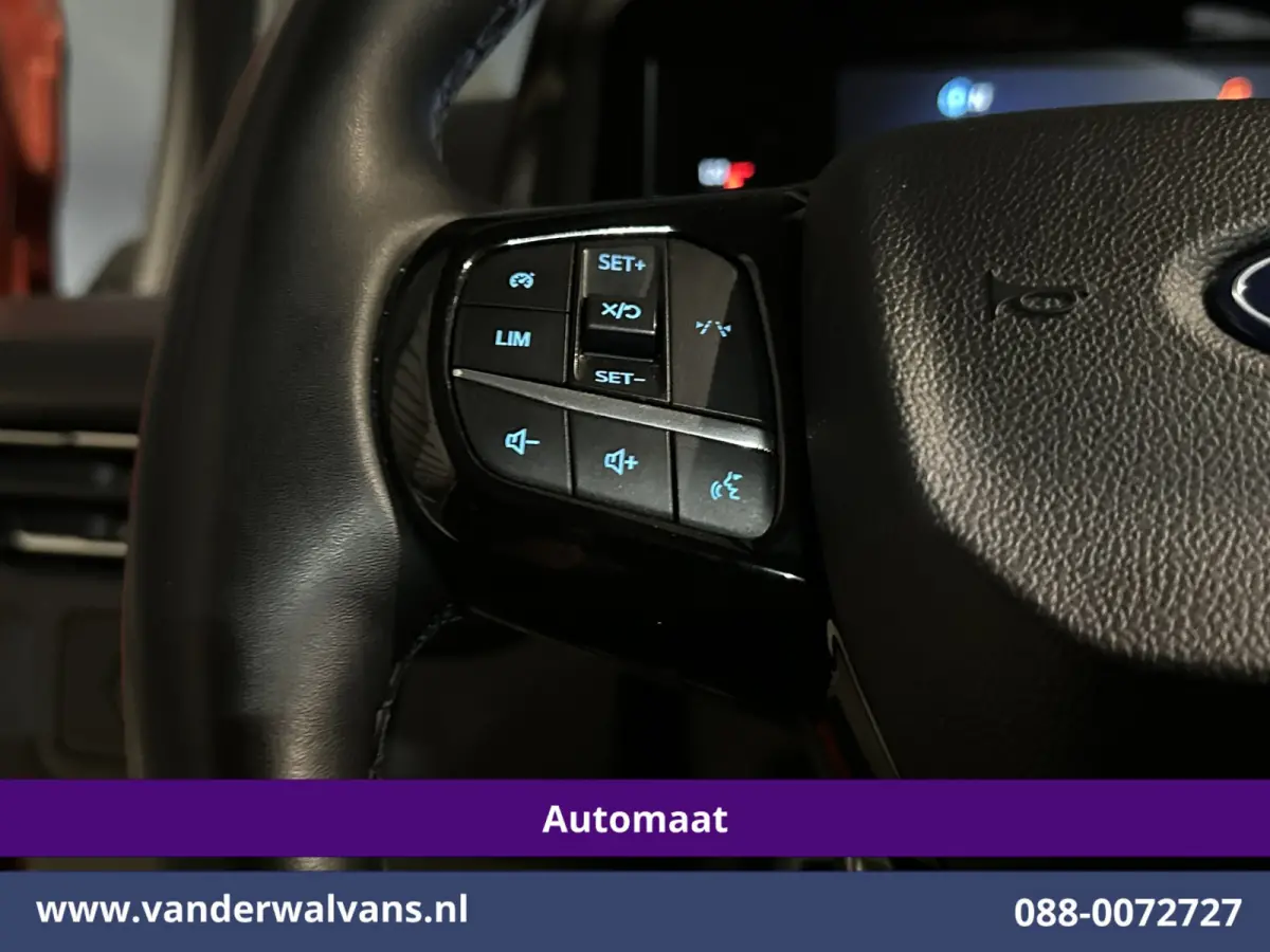 2.0 TDCI 136pk Automaat L1H1 Euro6 Airco | Camera | Navigatie | LED | LM Velgen | Apple Carplay Android Auto, Stoelverwarming, Verwarmde voorruit, Parkeersensoren, Bijrijdersbank