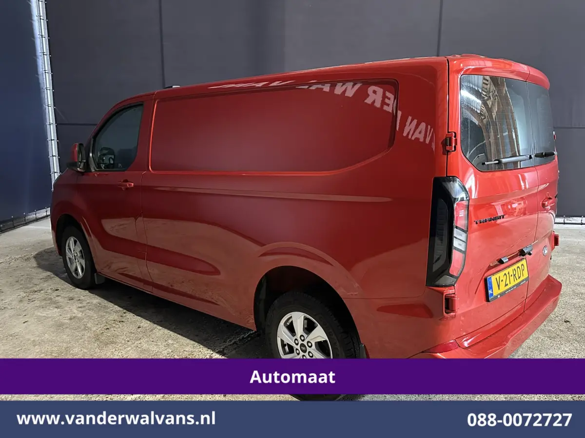 2.0 TDCI 136pk Automaat L1H1 Euro6 Airco | Camera | Navigatie | LED | LM Velgen | Apple Carplay Android Auto, Stoelverwarming, Verwarmde voorruit, Parkeersensoren, Bijrijdersbank