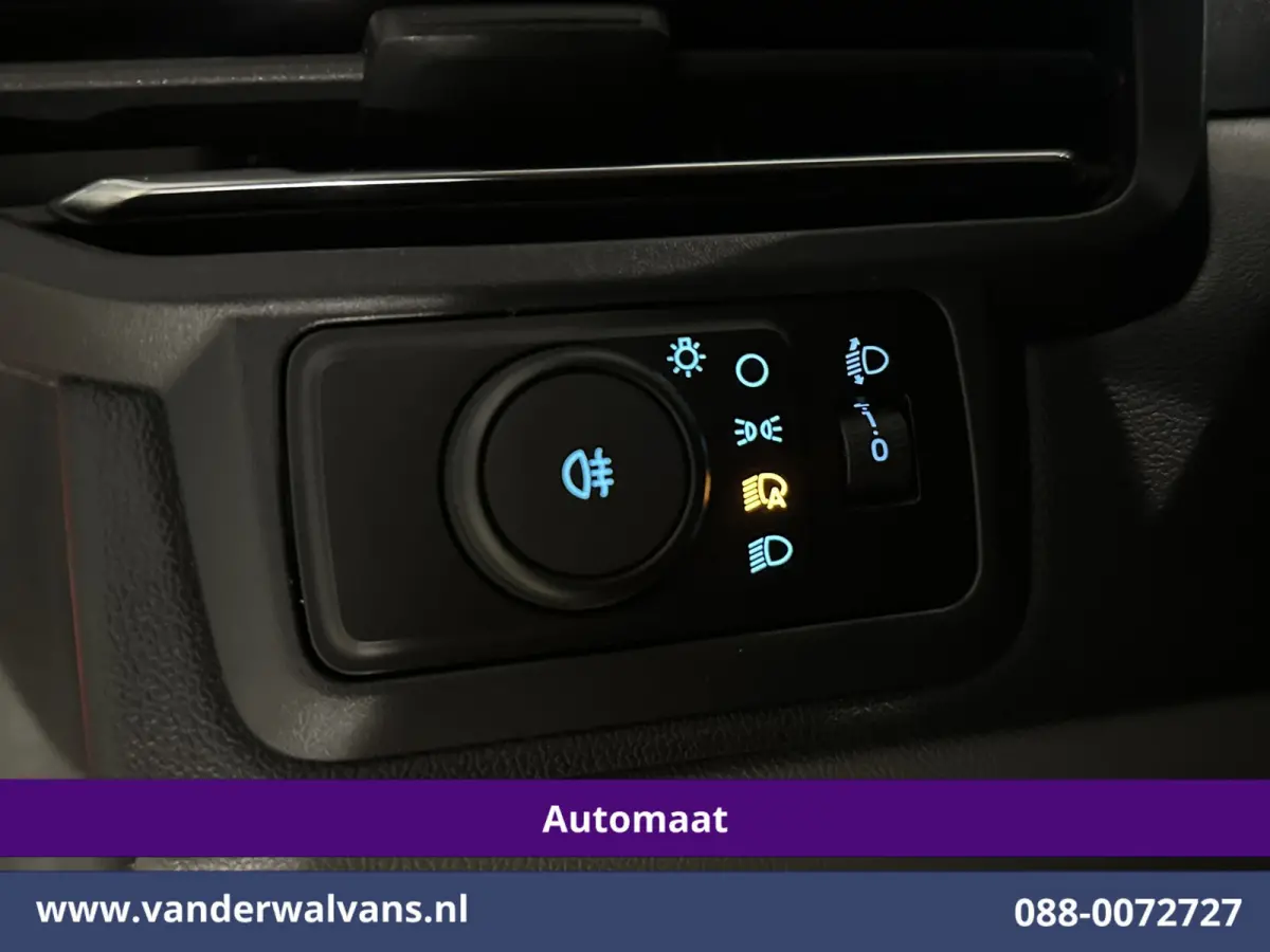 2.0 TDCI 136pk Automaat L1H1 Euro6 Airco | Camera | Navigatie | LED | LM Velgen | Apple Carplay Android Auto, Stoelverwarming, Verwarmde voorruit, Parkeersensoren, Bijrijdersbank