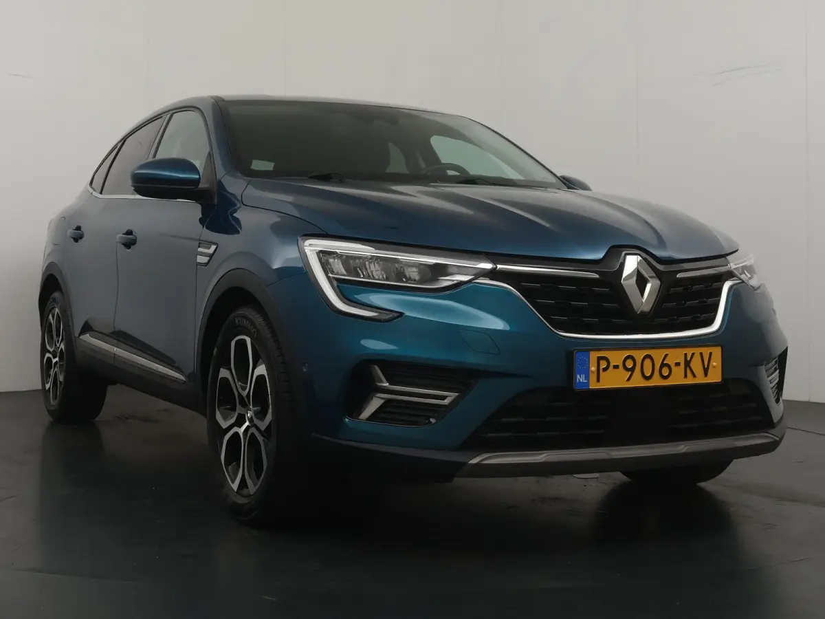 E-Tech Hybrid 145 Intens | SoH 95% | Adapt. Cruise | Parkeerassist. | Stoel- & Stuurverw. |