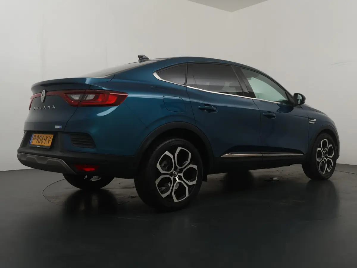 E-Tech Hybrid 145 Intens | SoH 95% | Adapt. Cruise | Parkeerassist. | Stoel- & Stuurverw. |