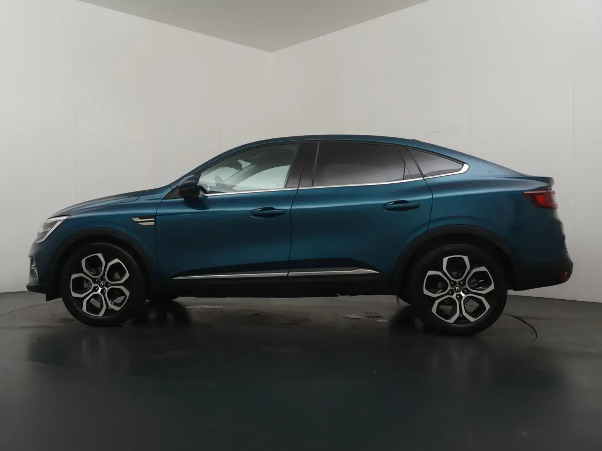 E-Tech Hybrid 145 Intens | SoH 95% | Adapt. Cruise | Parkeerassist. | Stoel- & Stuurverw. |