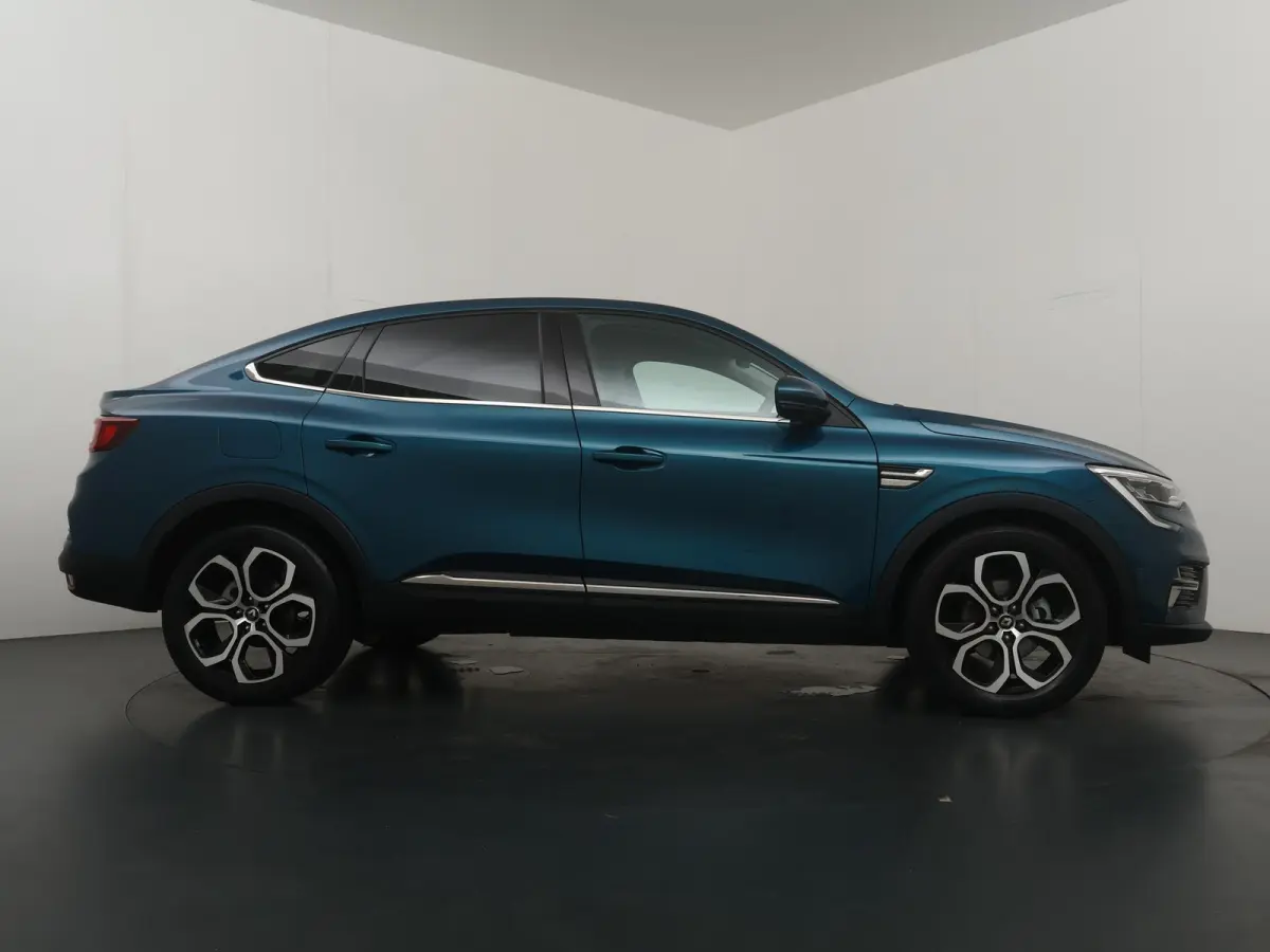 E-Tech Hybrid 145 Intens | SoH 95% | Adapt. Cruise | Parkeerassist. | Stoel- & Stuurverw. |