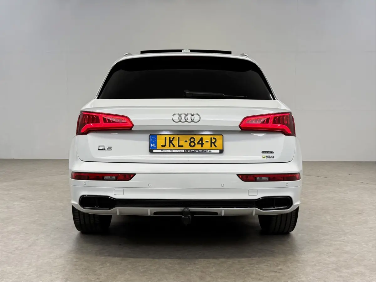 55 TFSI e Quattro Competition S-line Black Edition | Pano | Virtual | Carplay | Trekhaak | Luchtvering | Matrix LED