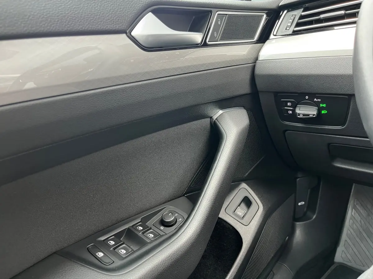 1.5 TSI Business Edition NL.Auto/Virtual Cockpit/Trekhaak/150Pk/Comfort-Seats/150Pk/1Ste Eigenaar