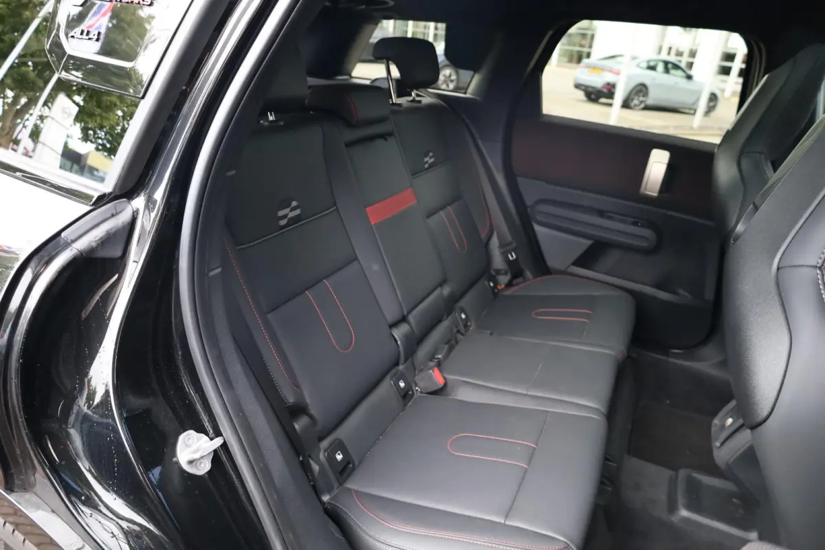 S ALL4 | John Cooper Works uitvoering | Glazen Panoramdak | Harman/Kardon | Head-Up Display | Stuur- & Stoelverwarming | Comfort Access