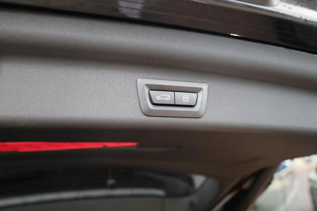 S ALL4 | John Cooper Works uitvoering | Glazen Panoramdak | Harman/Kardon | Head-Up Display | Stuur- & Stoelverwarming | Comfort Access