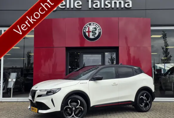 1.2 Turbo Hybrid Ibrida Speciale | Stoelverwarming\Massage | Camera | Pack techno | Electrische kofferklep | Camera achter | Apple Carplay/Android auto