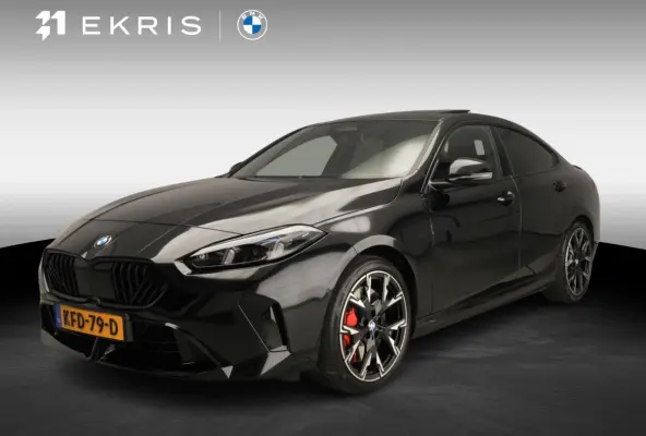 220 | M-Sportpakket | LED | Navigatie | Panoramadak | Stoelverwarming | Sportstoelen | DAB | Harman-kardon sound | Alu 19 inch