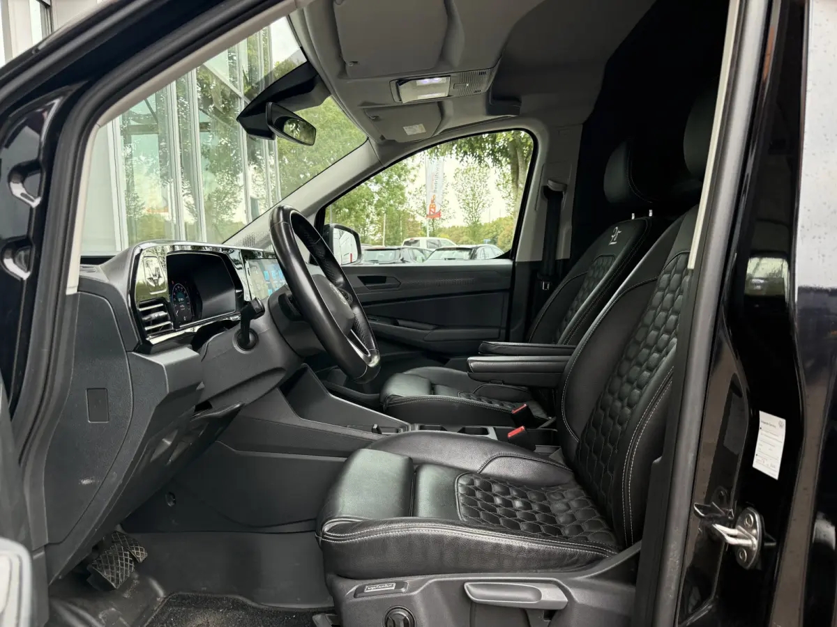 2.0 TDI | ZB-Edition | Trekhaak | Led | Leder | Camera