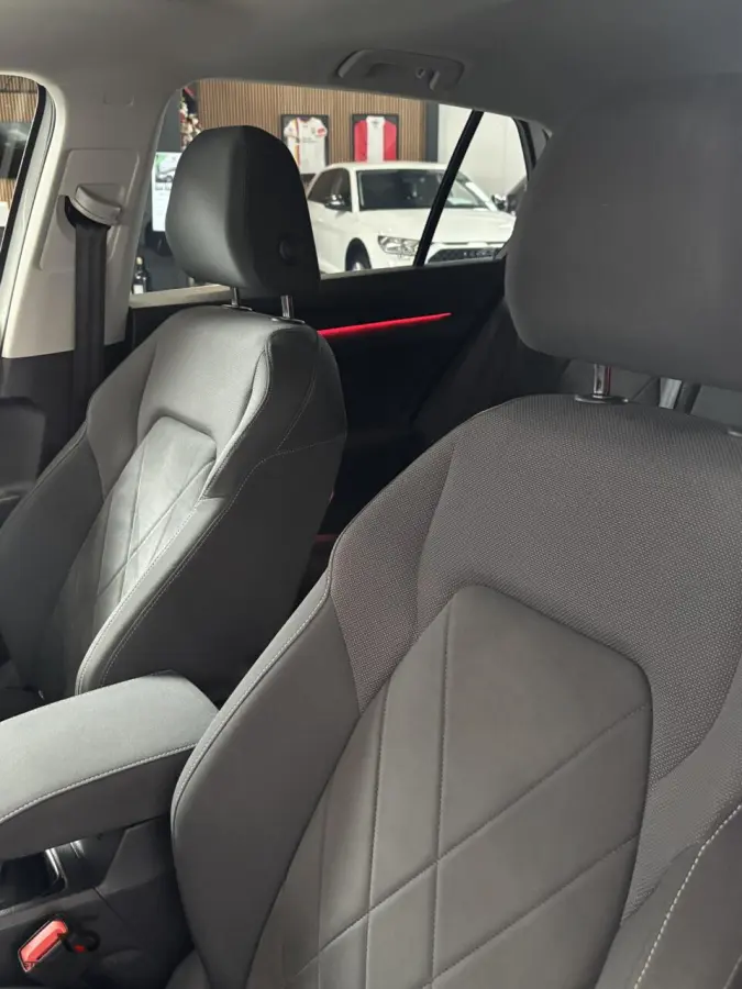 1.5 eTSI Style | LED | Pano | ACC | Virtual | CarPlay | Trekh | Velours | DAB | Clima | Org NL |