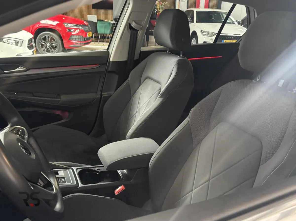1.5 eTSI Style | LED | Pano | ACC | Virtual | CarPlay | Trekh | Velours | DAB | Clima | Org NL |
