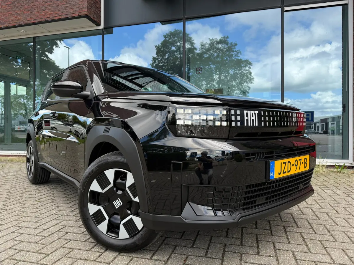 1.2 Hybrid ICON - Automaat - Media - Airco - Nieuw!! - Org.NL
