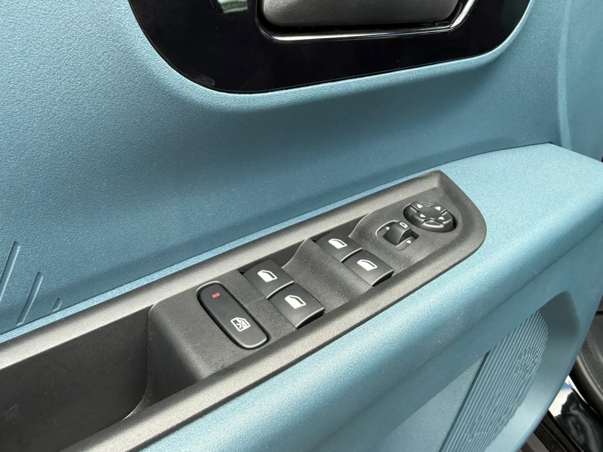 1.2 Hybrid ICON - Automaat - Media - Airco - Nieuw!! - Org.NL