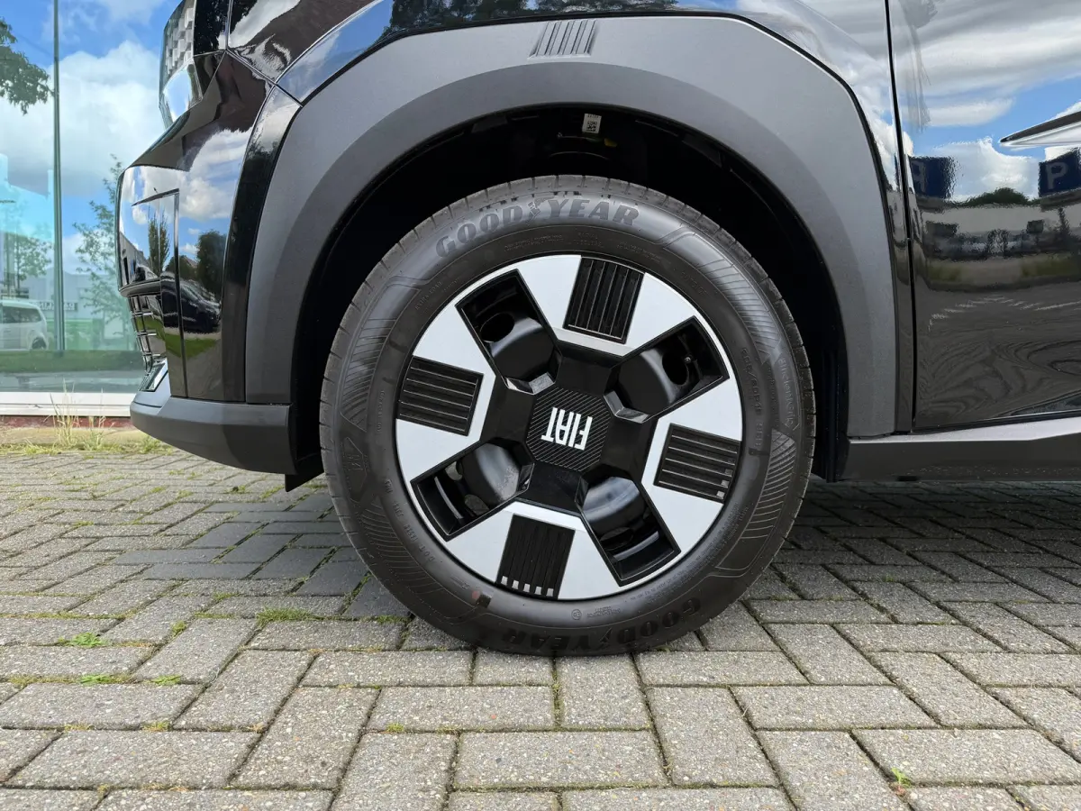 1.2 Hybrid ICON - Automaat - Media - Airco - Nieuw!! - Org.NL