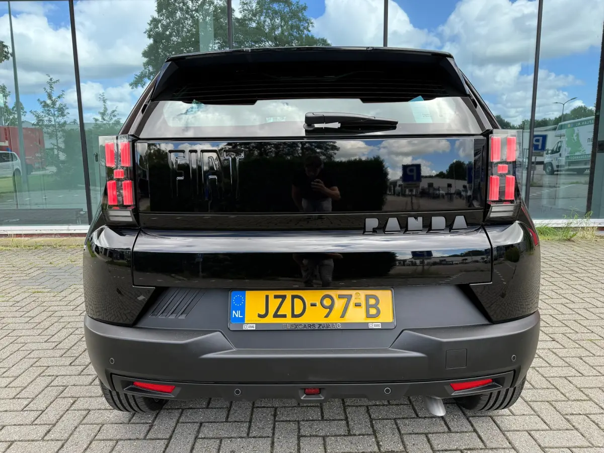 1.2 Hybrid ICON - Automaat - Media - Airco - Nieuw!! - Org.NL