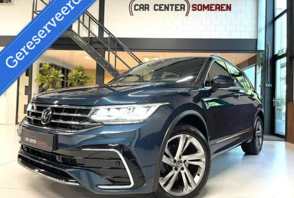 1.5 TSI R-Line/ Cam/ IQ LED/ CarPlay/ Trekhaak/ 19"LMV