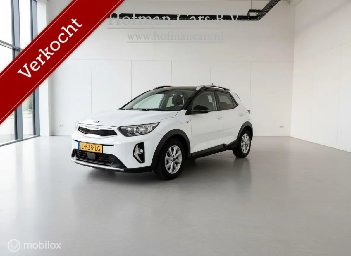 1.0 T-GDi MHEV DynamicLine | 48.706 km | Camera | Navi | CarPlay