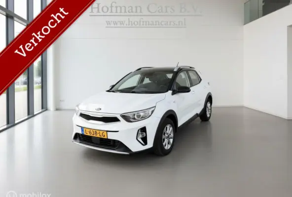 1.0 T-GDi MHEV DynamicLine | 48.706 km | Camera | Navi | CarPlay