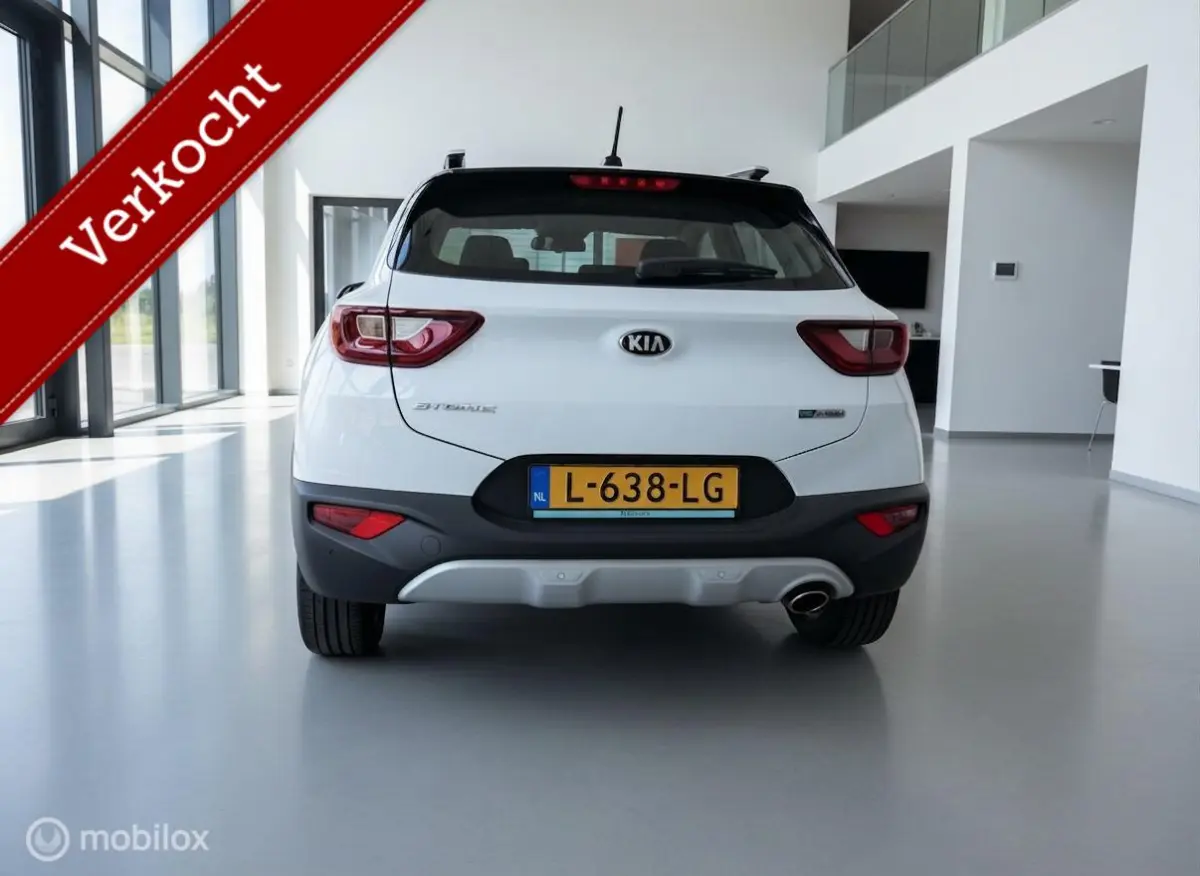 1.0 T-GDi MHEV DynamicLine | 48.706 km | Camera | Navi | CarPlay