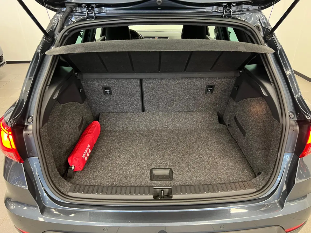 1.0 TSI FR Business Intense / stoelverw / trekh. /