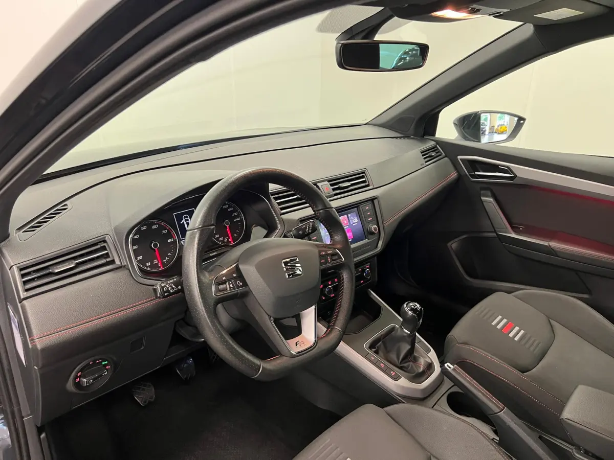 1.0 TSI FR Business Intense / stoelverw / trekh. /