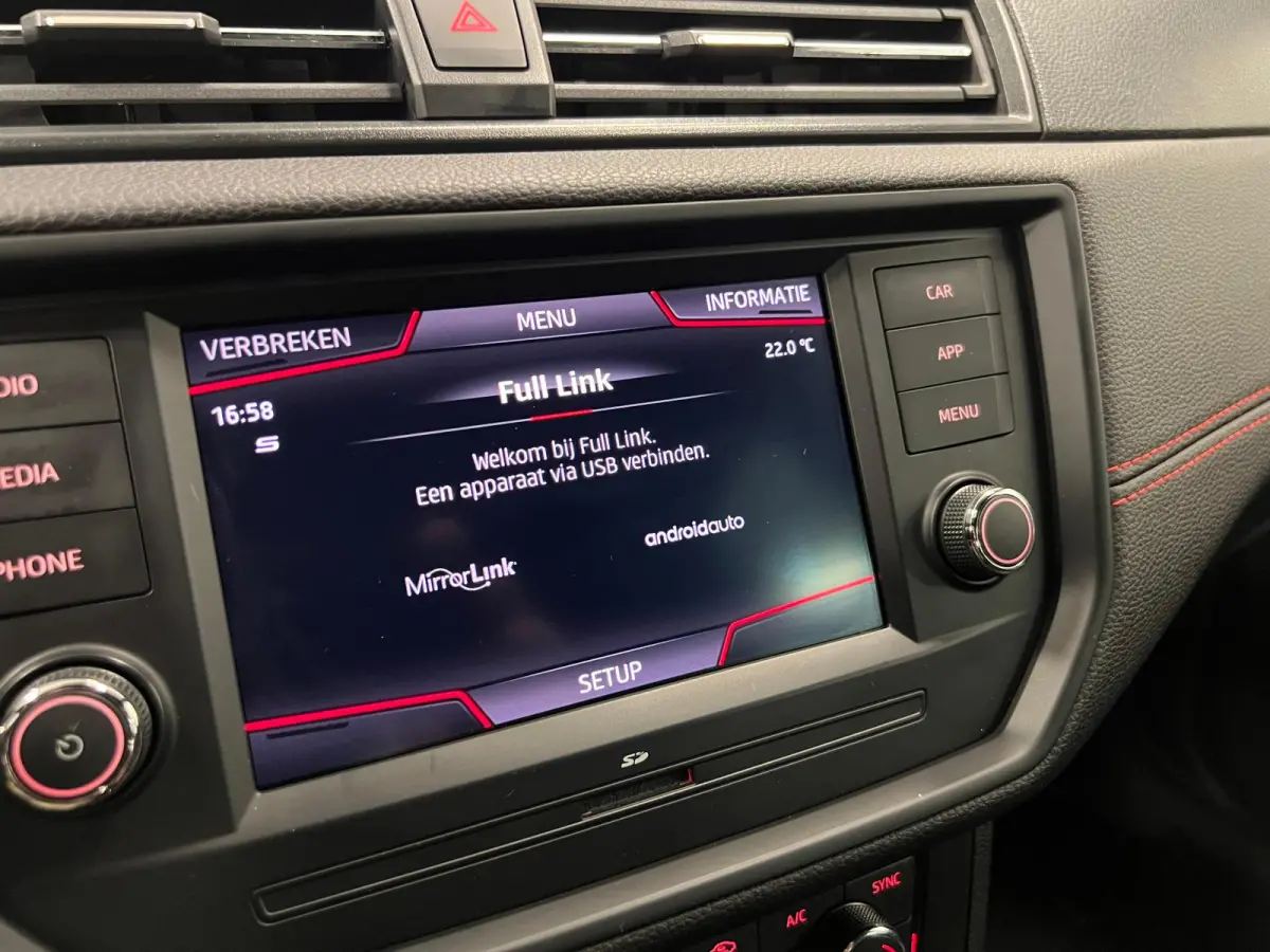 1.0 TSI FR Business Intense / stoelverw / trekh. /