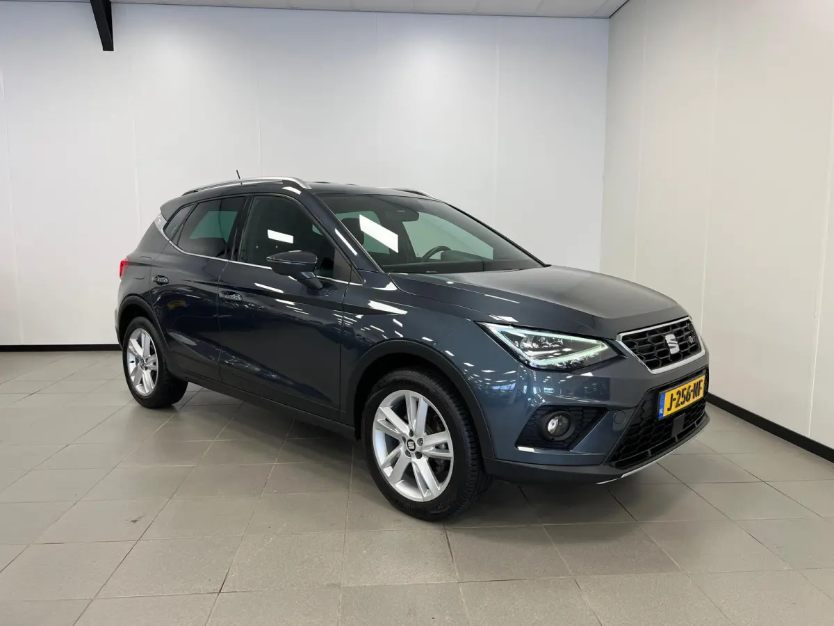 1.0 TSI FR Business Intense / stoelverw / trekh. /