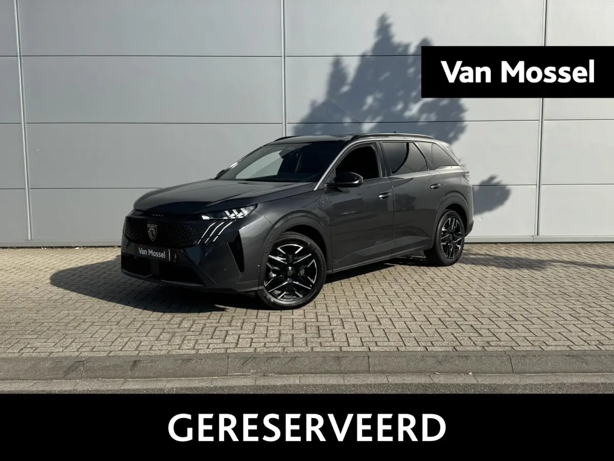 1.2 Hybrid 136 GT | 360 Camera | Adaptieve Cruise Control | Elektrische stoelen | Apple Carplay/Android Auto