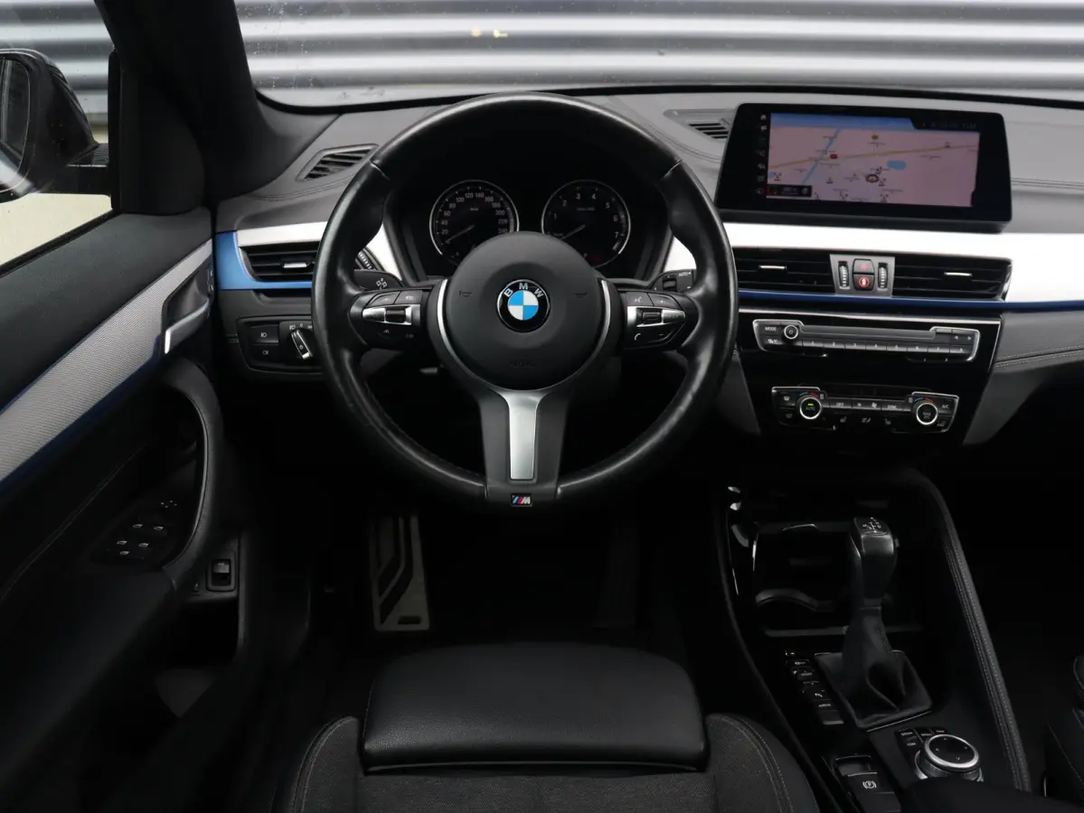 xDrive25e | Executive | M Sportpakket | Panodak | Trekhaak | Head-Up | Driving Assistant Plus | Parking Pack | Comfort Access | SoH 84% | 18'' LMV