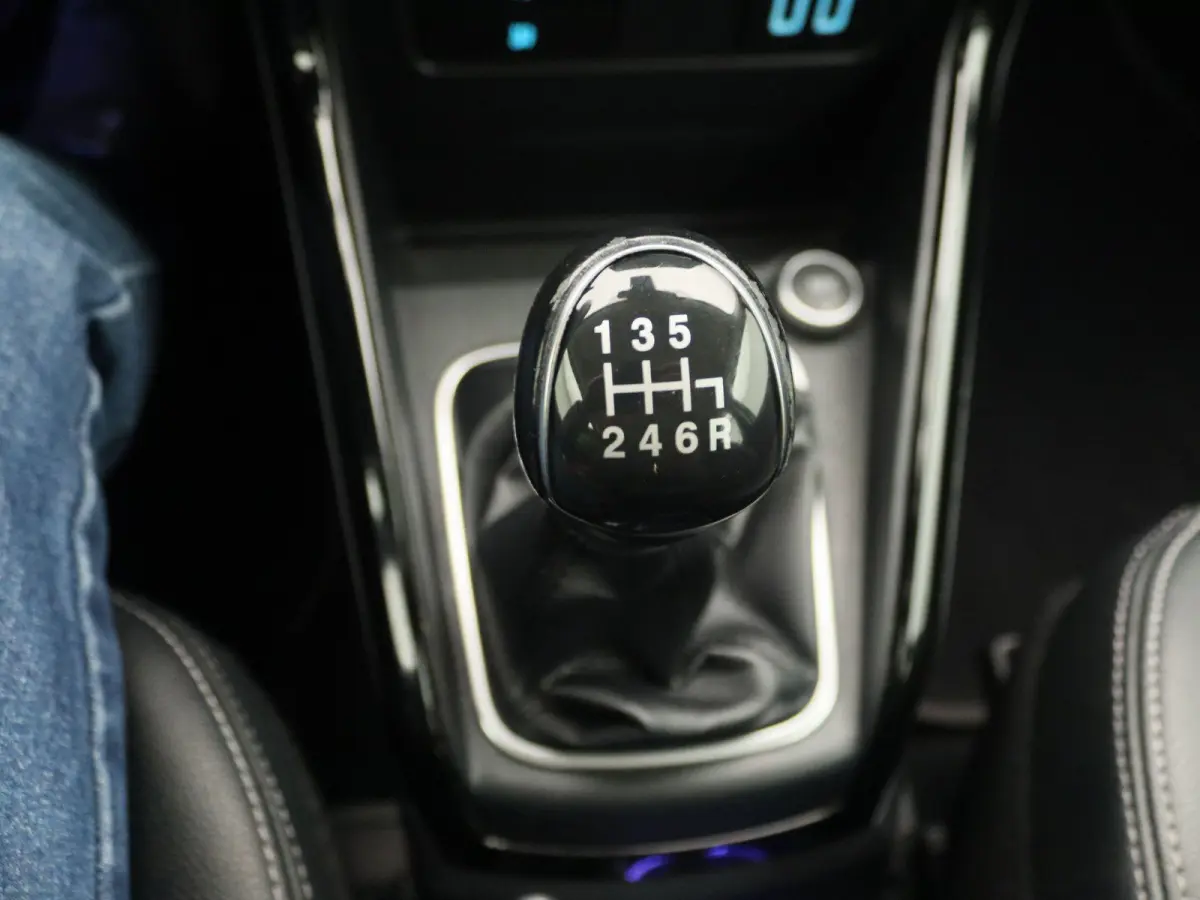 1.0 EcoBoost Trend Essential | Apple Carplay/Android Auto | Cruise Control | Climate Control | Parkeersensoren | Lichtmetalen Velgen |