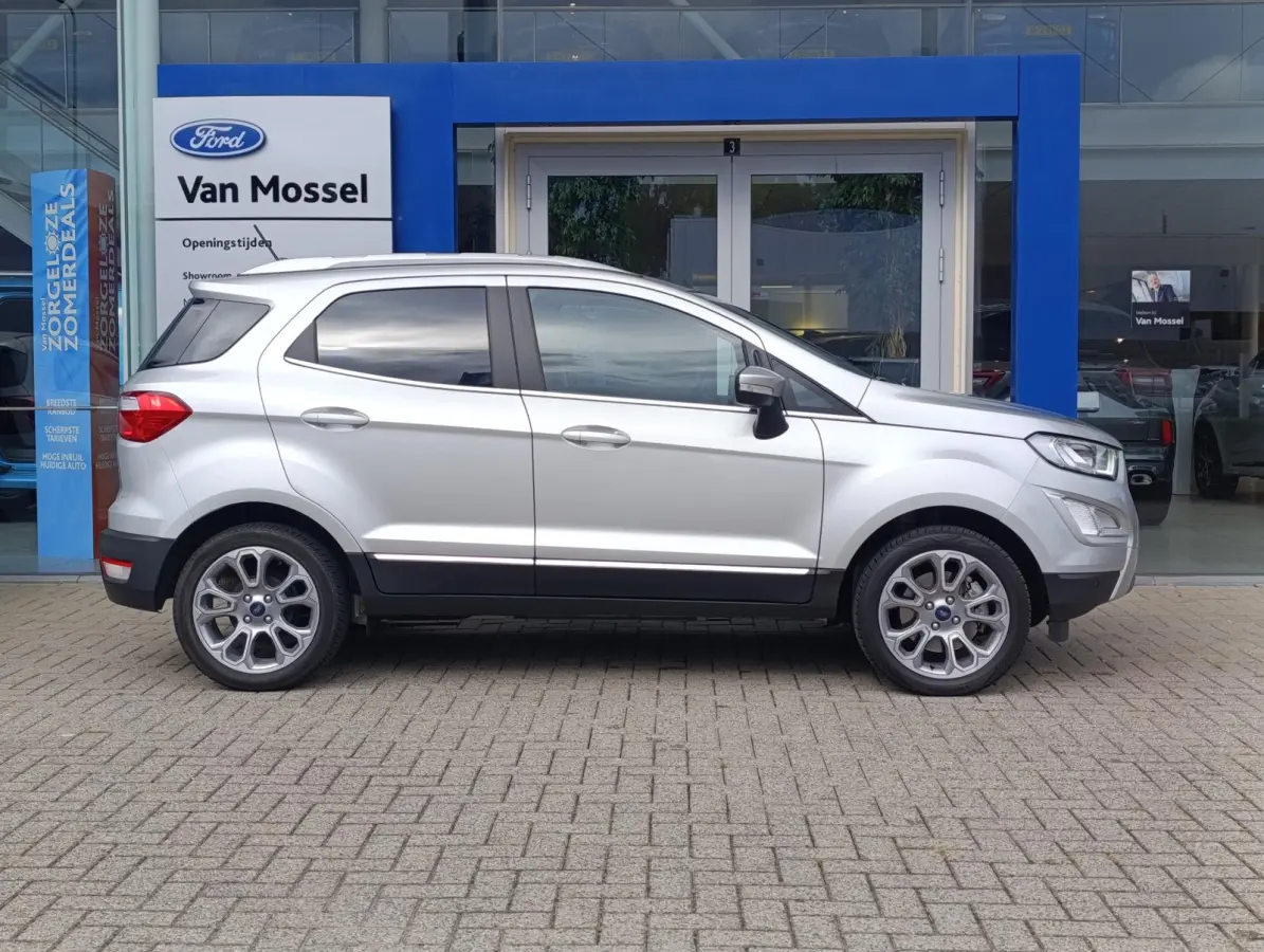 1.0 EcoBoost Titanium | Stoel/stuur voorruitverwarming | Camera | Dodehoekdetectie | B&O Audio | PDC V+A | Navigatie | Metallic lak